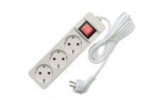 Удлинитель быт.УН03В выкл, 3гн, 5м, с/з, ПВС 3х0,75 16А TANGO (1/20) (SQ1303-0102) Удлинитель быт.УН03В выкл, 3гн, 5м, с/з, ПВС 3х0,75 16А TANGO (1/20) (SQ1303-0102)