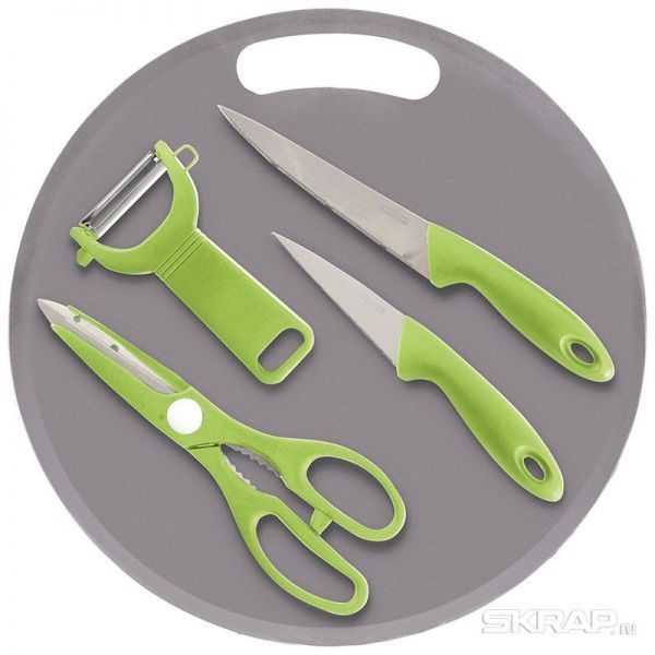 Набор кухонный CLASSICO (5 предметов): нож 2шт., ножницы, овощечистка, разделочная доска